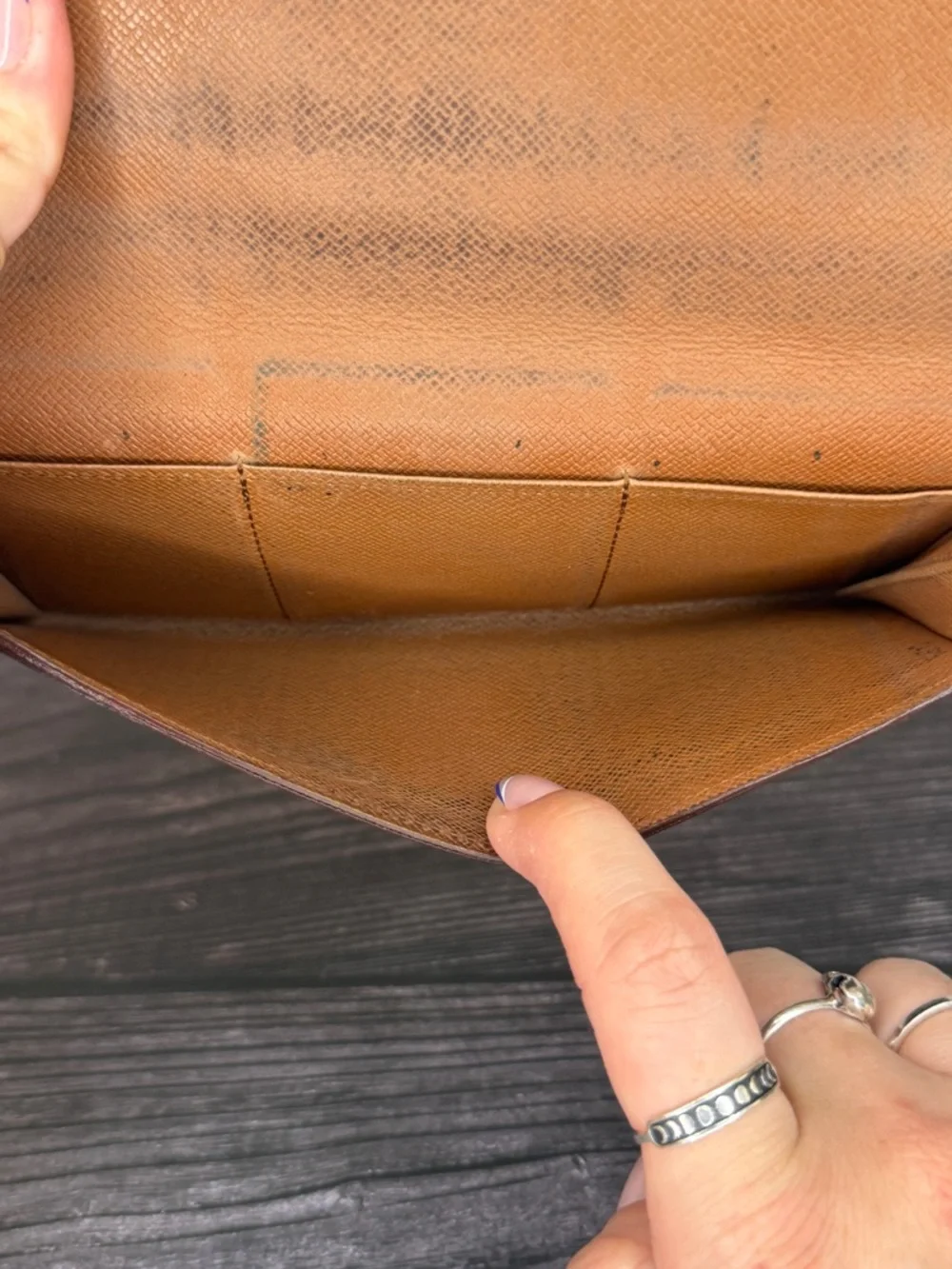 Louis Vuitton Monogram Long Bifold Wallet | Vintage | LV Checkbook Wallet - Picture 6 of 8